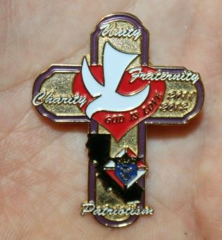 Knight Of Columbus Pin Catholic Organization God Is Love 2012 2011 Unity Cross