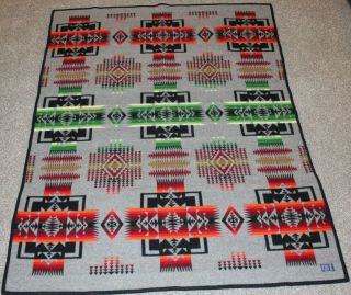Pendleton Beaver State Wool Chief Joseph Aztec Reversible Blanket Gray 71x57