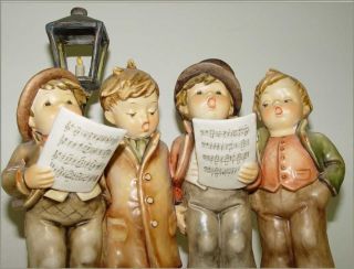 10 " Large Hummel Harmony In Four Parts Figurine 4 Boys Singing By Lamp Post