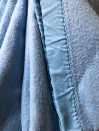 Vtg Northern Chatham Blanket Blue Acrylic Nylon Binding 92”x94” Thick Cozy Queen