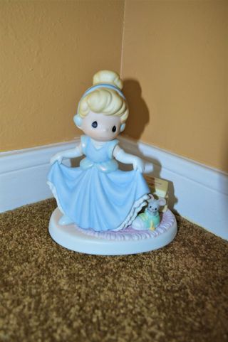 Disney/precious Moments Cinderella 