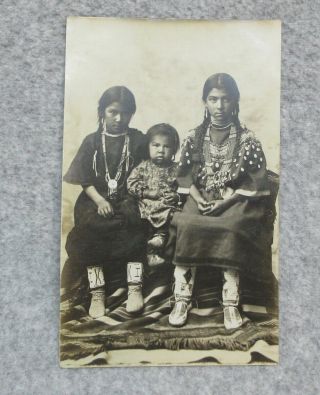 Benedicte Wrensted Signed Rppc Postcard Daughters Of Jack Edmo Shoshone Natives