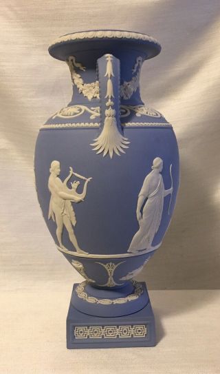 Large WEDGWOOD Jasperware/Urn/Procession of the Deities/Limited Edition 70/100. 7