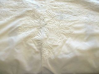 Vintage White On White Embroidered Victorian Style Twin Top Cotton Bed Sheet