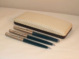 Vintage Parker 65 Classic Fountain Pen,  Ballpoint Pen & Pencil Triple Set