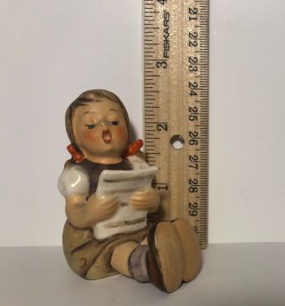 Vintage Goebel German Hummel Figurine Girl With Sheet Music 389 Tmk4 2 - 3/4 "