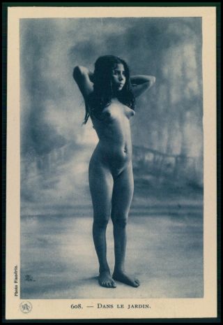 North Africa Arab Full Nude Woman In The Garden Old 1920s Postcard