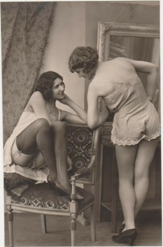 Nude French Lesbian Girls Stockings Photo Pc Naked Lesbians Biederer Lingerie