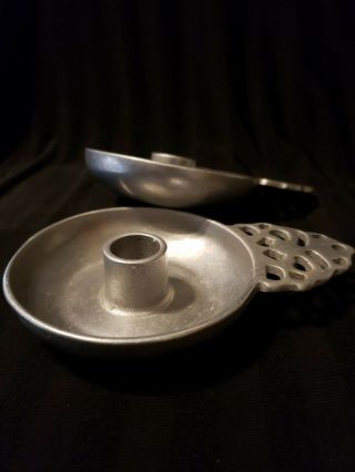 Set of 2 Vintage Oneida Cambridge Pewter Candle holders with unique handle 4
