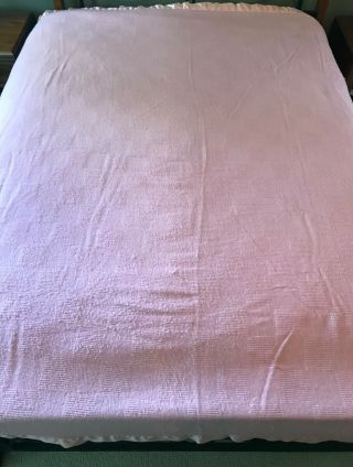 Vintage Faribo Blanket Pink w Pink Satin Binding 93 x 98 Acrylic Cotton Made USA 3
