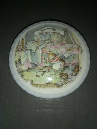 Royal Doulton Brambly Hedge “the Birthday” Trinket Box With Lid