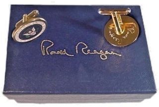 Ronald Reagan Signed Full Color Series Presidential Seal Cufflinks - White House 3