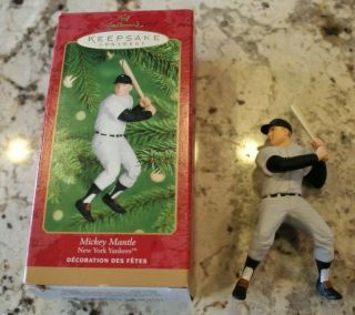 2001 Hallmark Keepsake Ornament Mickey Mantle - York Yankees W/ Box