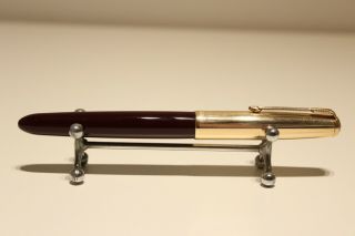 Vintage Usa Dark Red Fountain Pen With Gold Plated Cap " Parker " 51