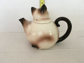Vintage Cat Teapot,  Siamese with Bright Blue Eyes.  TM 50 Is Stamped On Bottom. 3