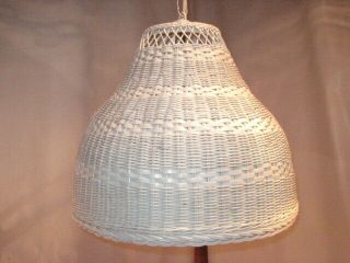 Vintage White Wicker Rattan Woven Swag Lamp Light Great