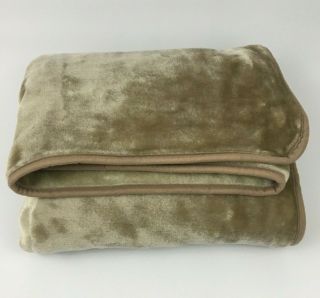 ADFA Dralon Vintage Beige Blanket Mink Plush Acrylic 48 