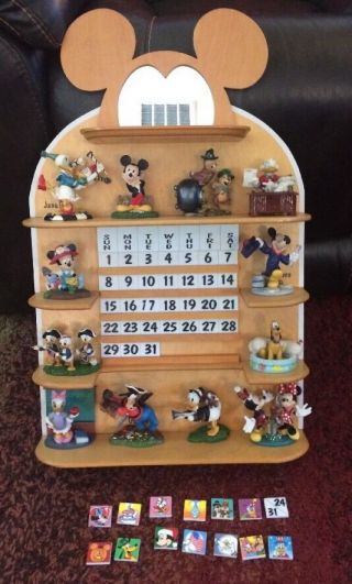 Disney Danbury Classic Characters Perpetual Calendar
