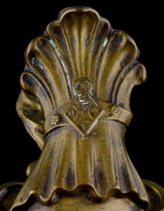 FABULOUS VERY LARGE c1844 VICTORIAN LADY ' S HAND w RING BRASS LETTER PAPER CLIP 7