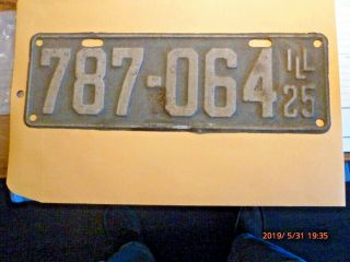 Vintage 1925 Illinois License Tag " Unresdtored And