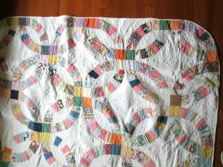 VINTAGE HANDMADE DOUBLE WEDDING RING QUILT 82 