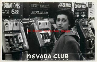 Nv,  Las Vegas,  Nevada,  Rppc,  Nevada Club,  Woman At Slot Machine,  Photo