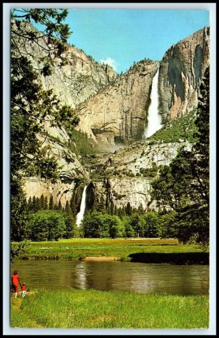 California Postcard - Yosemite National Park,  Yosemite Falls G14