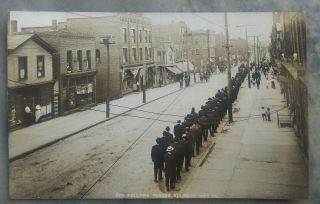 C 1909 Rp Postcard Odd Fellows Parade Downtown Ellwood City,  Pa