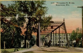 1916 Horse Buggy On Milwaukee Street Bridge Watertown Wisconsin Wi Postcard D10
