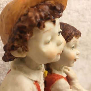 Capodimonte Boy & Girl Together On A Bench - Wood Base Vintage Unmarked 3