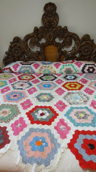 Awesome Vintage Feed Sack Grandmother’s Flower Garden Quilt Top L58.