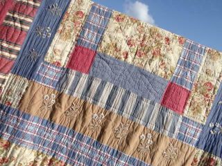 Gorgeous Country Farmhouse Denim & Blues Vintage Wildflower Embroidery Quilt