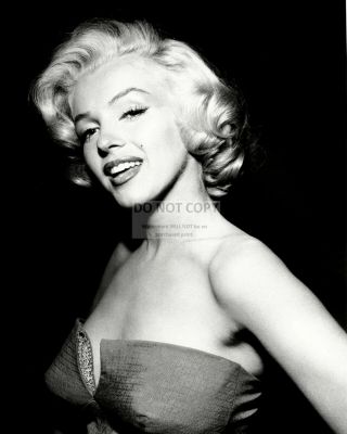 Marilyn Monroe Iconic Sex - Symbol And Actress - 8x10 Publicity Photo (da - 736)