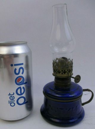 " Nutmeg " Mini Miniature Cobalt Blue Glass Metal Finger Oil Lamp (76j6)