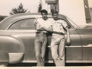 Beefcake bulge 2 young men gay interest vintage photo 1940/50’s 2