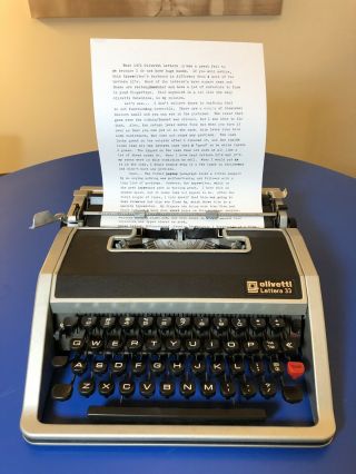 Olivetti Lettera 33 Typewriter (cleaned/serviced) Types Great And Best Value