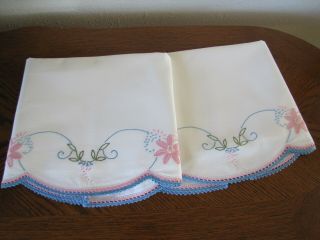 Vintage Pillowcases Embroidered & Crocheted Garland Of Asters Exquisite
