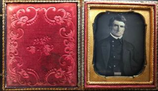 Whole case 6th plate portrait gentleman - name & date pictured in photograph 1850 3