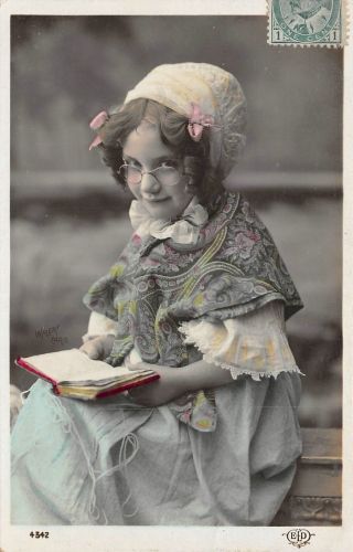 C20 - 9758,  Little Girl,  Dressed As Old Lady.  Tinted Real Photo