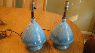 Pair Vintage Mid Century Modern Blue Speckled Drip Glaze Ceramic Pottery Lamps
