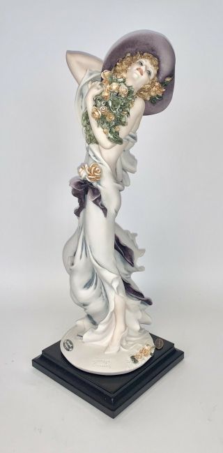 Giuseppe Armani Figurines The Society 2003 “playful Breeze” Members Figure