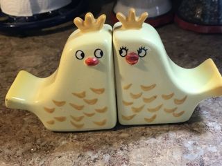 Vintage Holt Howard 1960 Yellow Love Birds Salt And Pepper Shakers