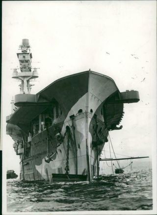 Ships: H.  M.  S.  Eagle - Vintage Photo