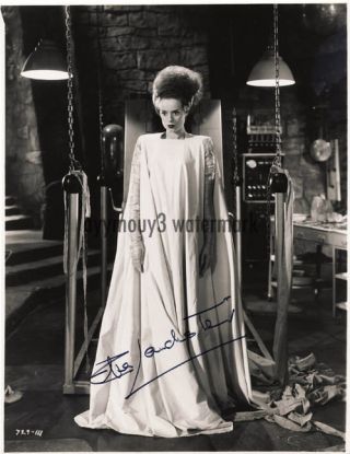 Elsa Lanchester (bride Of Frankenstein) 8 " X10 " Autograph B&w Photograph - Rp