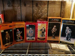 Emmett Kelly Jr Figurines.  25 Total Figurines,  15 Of Which Are Limited Edition.