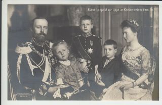 Prince Leopold Iv.  To Lippe With His Wife And Their Children Rare Postcard