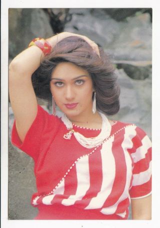 Meenakshi Sheshadri,  Minakshi Bollywood Postcard (ruby 301)