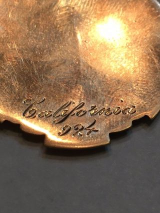 Antique 10K GOLD Enamel ODD FELLOWS California 35 Year Fraternal Medal Pin 3
