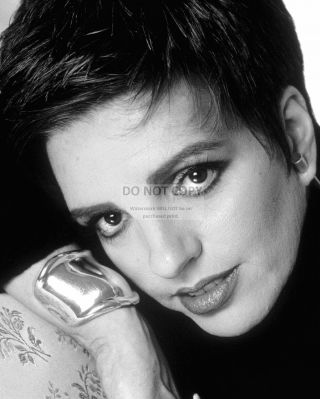 Liza Minnelli Actress And Singer - 8x10 Publicity Photo (dd683)