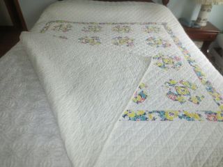 Vintage Hand Crafted OFF - WHITE FLORAL PATCHWORK Cotton QUILT - 68 